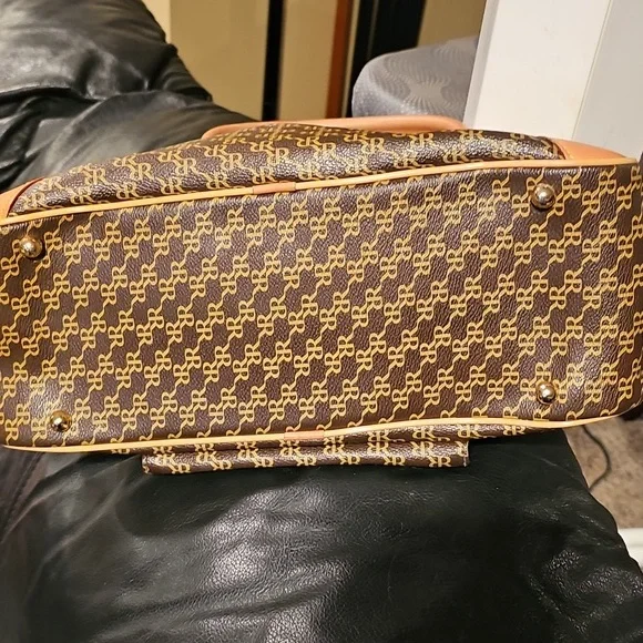 Rioni Satchel Bag..PLUS WALLET....excellent condition - Picture 5 of 10